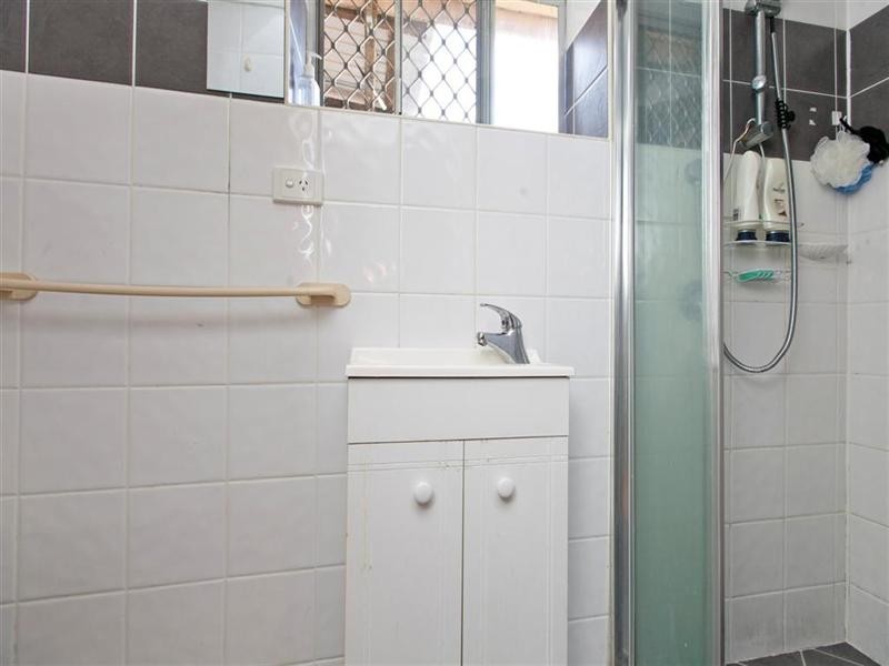 2 Denice Street, Birkdale QLD 4159