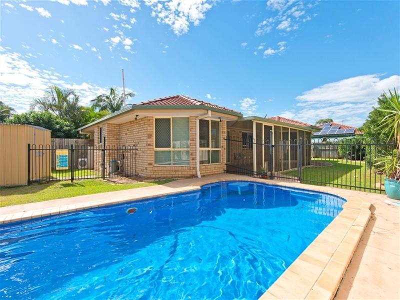 18 Rofail Court, Thorneside QLD 4158
