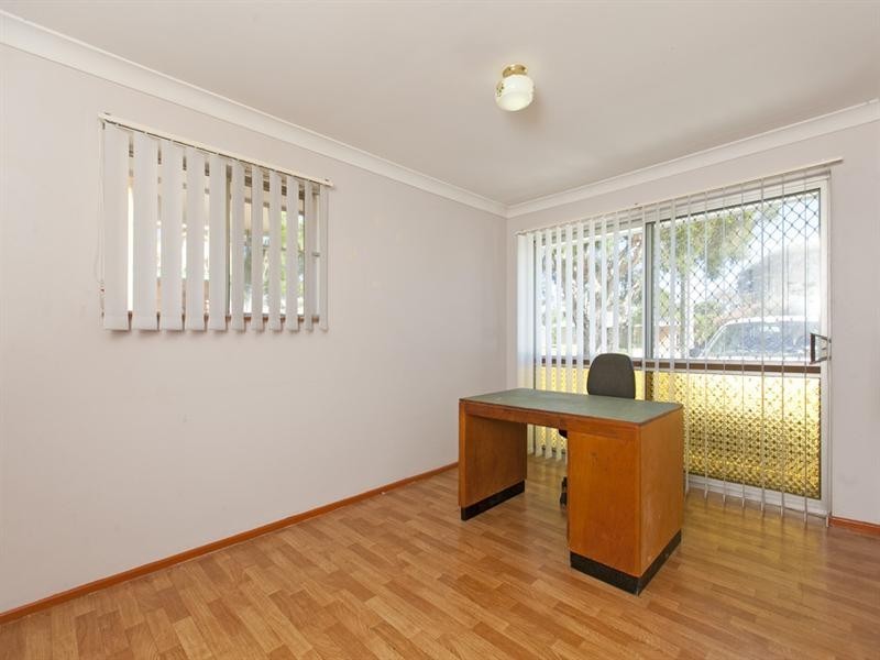 11 Ostend Court, Cleveland QLD 4163