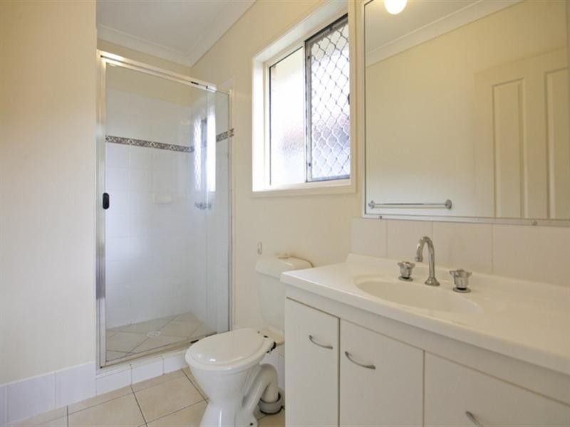 18 Lime Street, Redland Bay QLD 4165