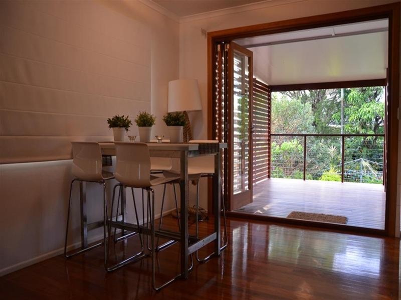 15 Parakeet Street, Birkdale QLD 4159