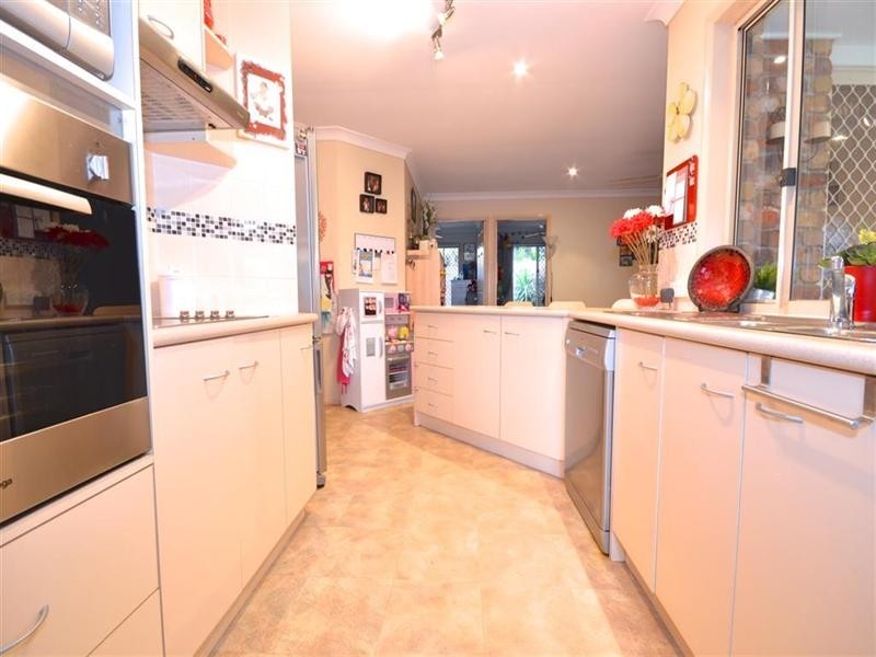 31 Sylvania Street, Alexandra Hills QLD 4161