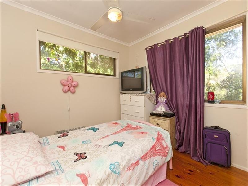 16 Kinross Road, Thornlands QLD 4164