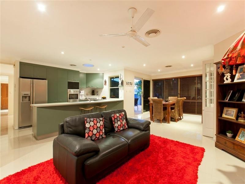 1 Parkvale Street, Victoria Point QLD 4165