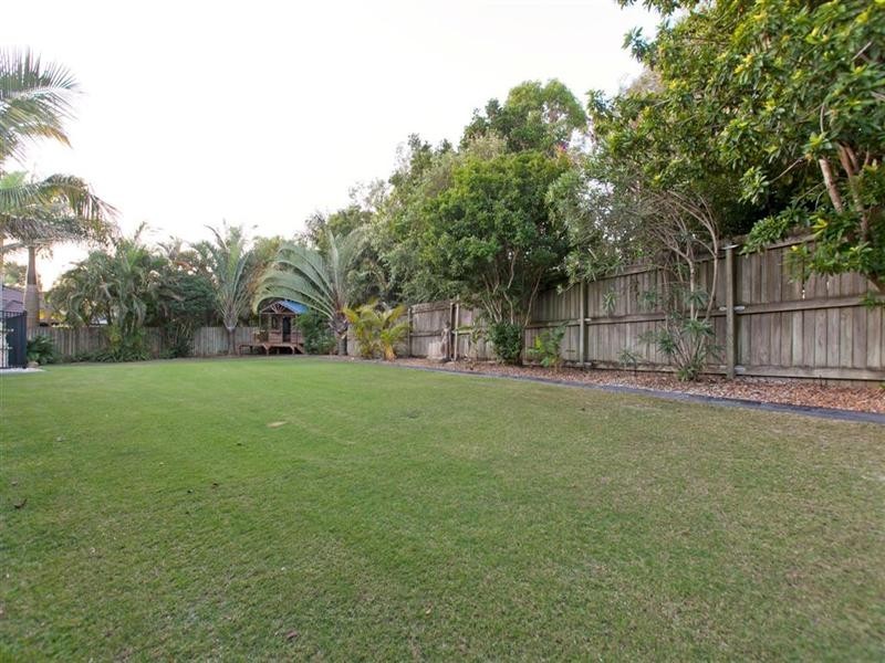 1 Parkvale Street, Victoria Point QLD 4165