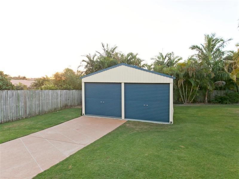 1 Parkvale Street, Victoria Point QLD 4165