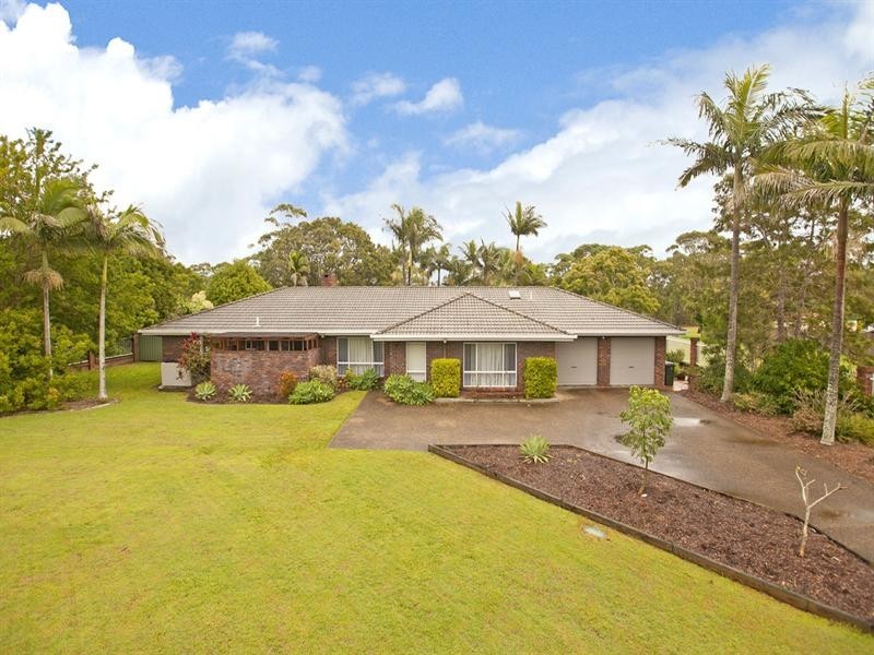 30 Whitehall Avenue, Birkdale QLD 4159