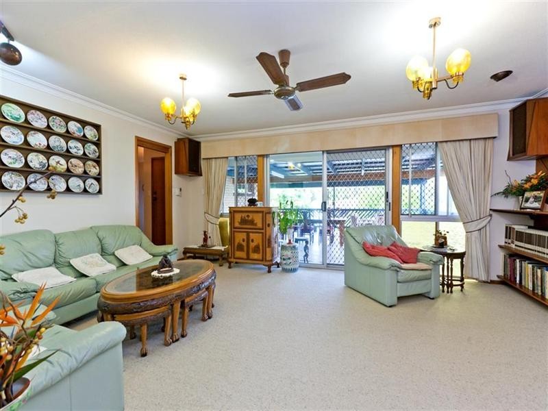 13 Thistle Street, Ormiston QLD 4160