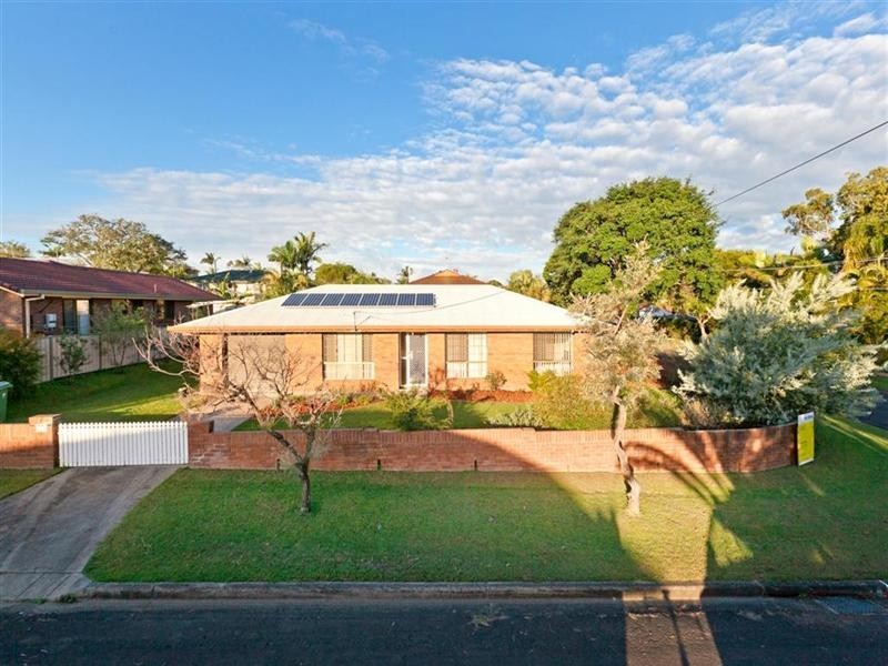 7 Lindon Street, Birkdale QLD 4159