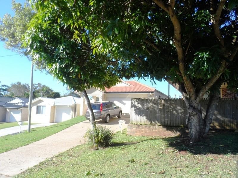 17 MYRA Street, Birkdale QLD 4159