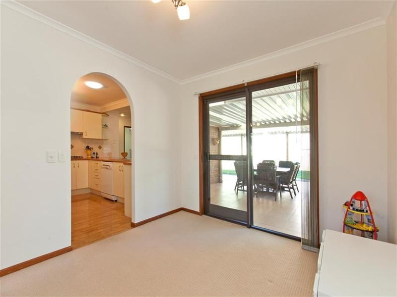 1 Avening Street, Alexandra Hills QLD 4161