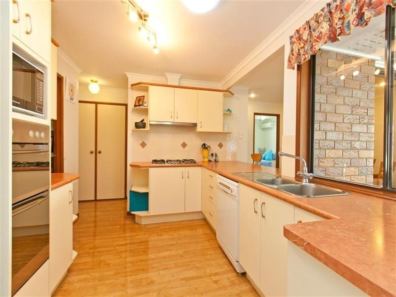 1 Avening Street, Alexandra Hills QLD 4161