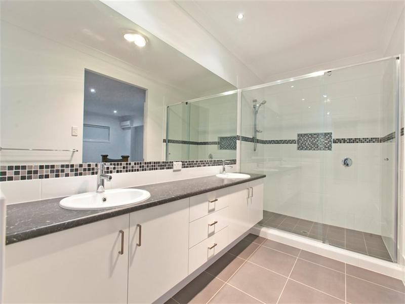 8 Maged Place, Thornlands QLD 4164