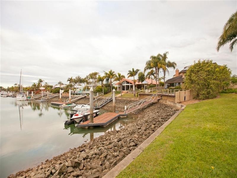 43 Mary Pleasant Drive, Birkdale QLD 4159