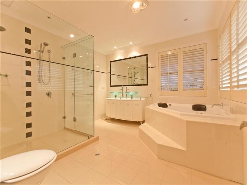 43 Mary Pleasant Drive, Birkdale QLD 4159