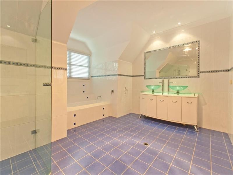 43 Mary Pleasant Drive, Birkdale QLD 4159