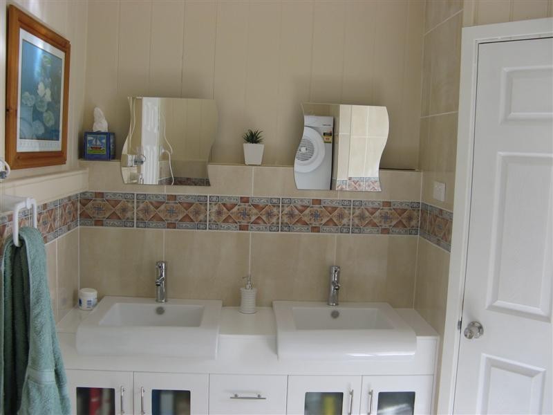 Macleay Island QLD 4184