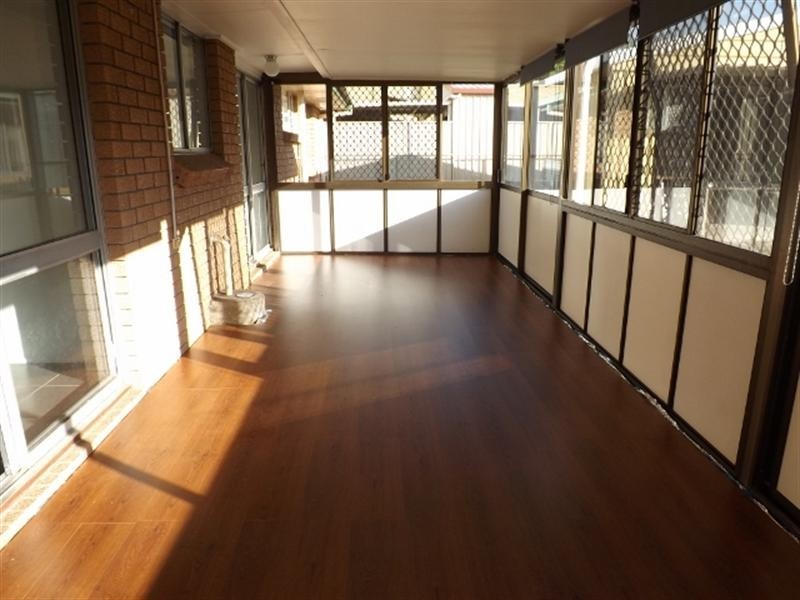 100 VALANTINE Road, Birkdale QLD 4159