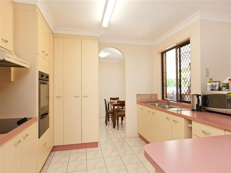 22 Armando Street, Alexandra Hills QLD 4161