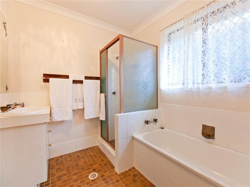 16 Weymouth Street, Alexandra Hills QLD 4161