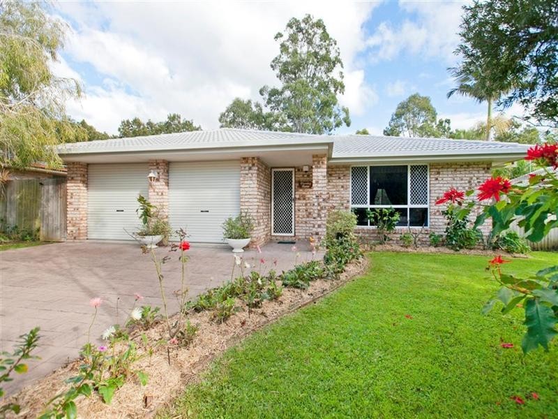 5 Bauhinia Street, Birkdale QLD 4159