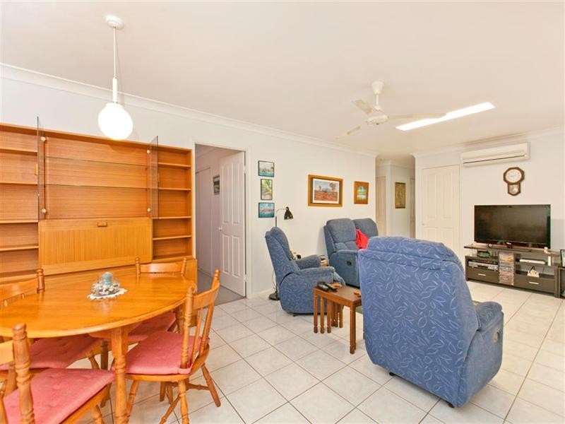 5 Bauhinia Street, Birkdale QLD 4159