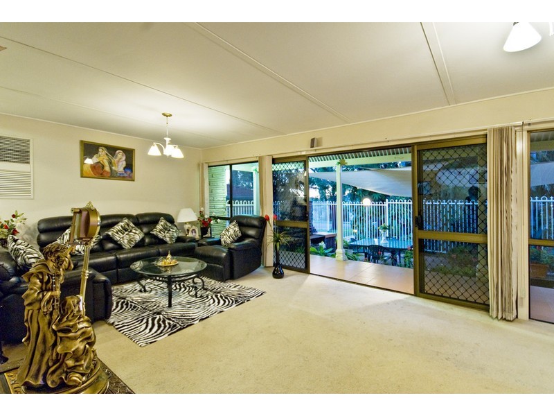 9 Somerset Street, Rochedale South QLD 4123