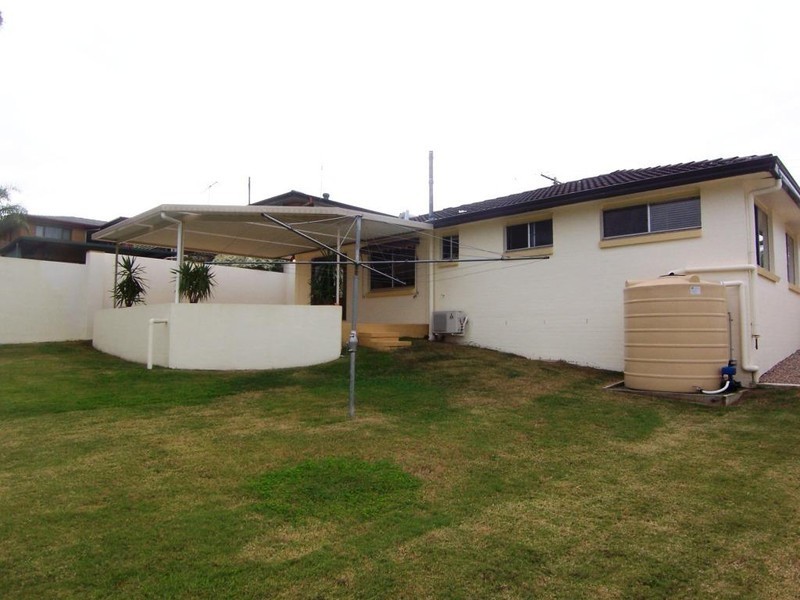 6 Hilarie Avenue, Springwood QLD 4127