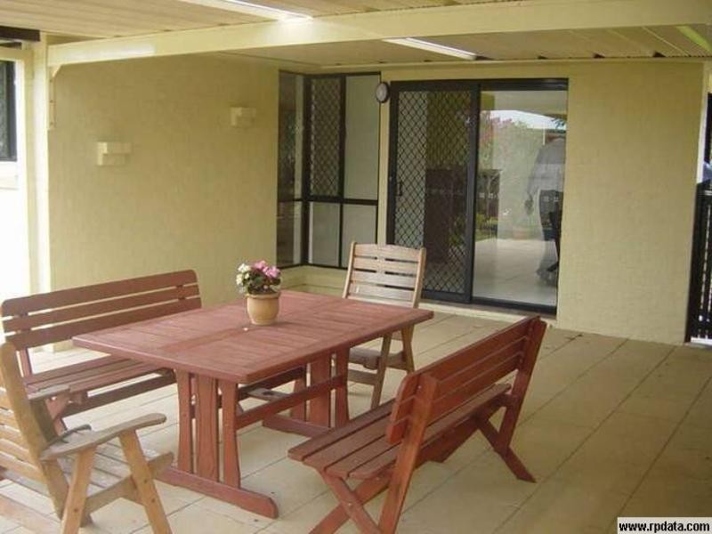 36 Schweitzer Street, Mount Warren Park QLD 4207