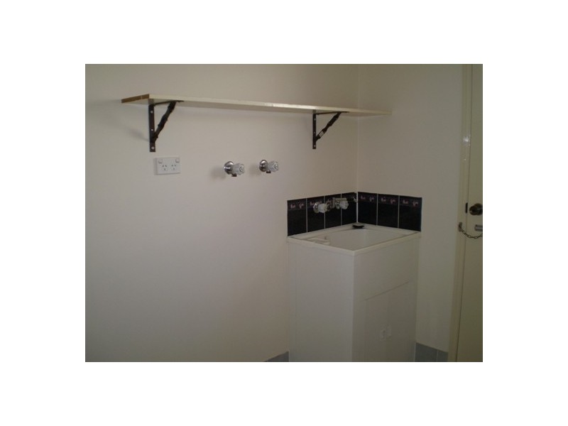 15 Myrtle Street, Waterford West QLD 4133