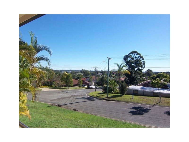 1 Wilmington Court, Springwood QLD 4127