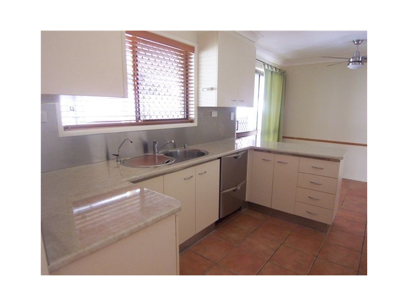 1 Wilmington Court, Springwood QLD 4127