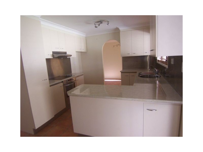 1 Wilmington Court, Springwood QLD 4127