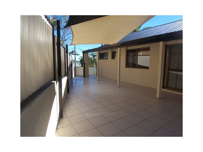 1 Wilmington Court, Springwood QLD 4127