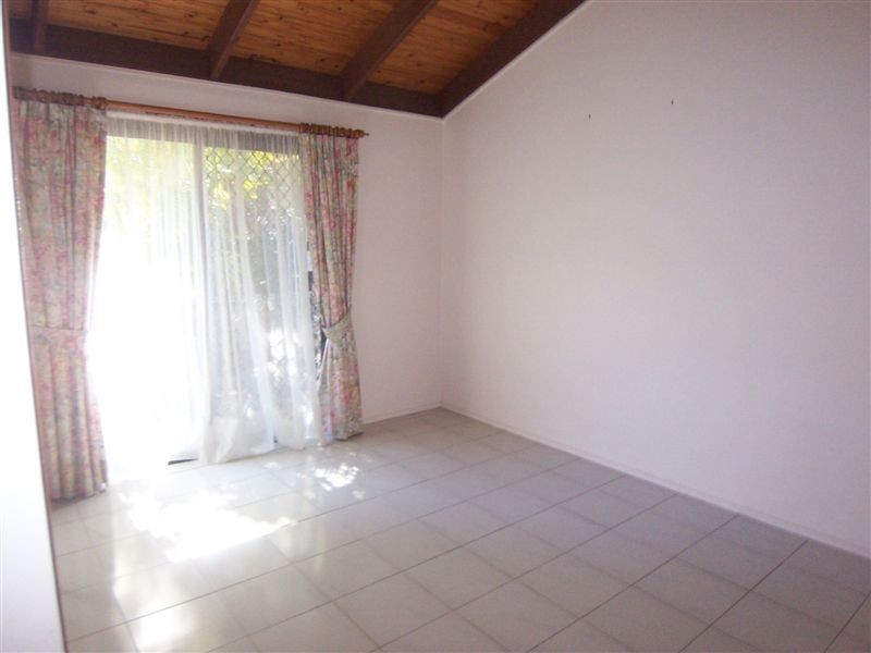 10 Ravenna Street, Springwood QLD 4127