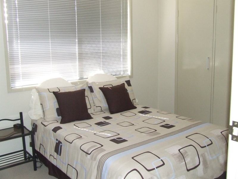 68 Brentwood Drive, Daisy Hill QLD 4127