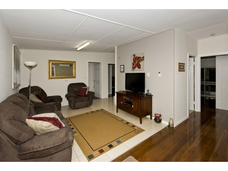 19 Trevelloe Street, Rochedale South QLD 4123