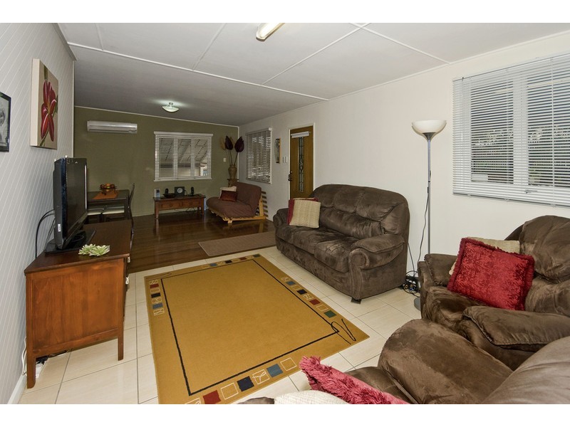 19 Trevelloe Street, Rochedale South QLD 4123