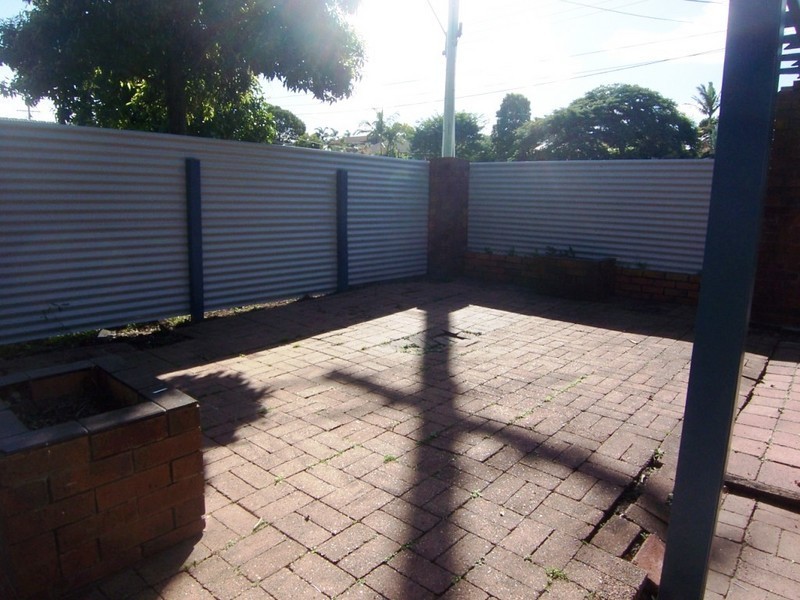 21 Village Drive, Daisy Hill QLD 4127