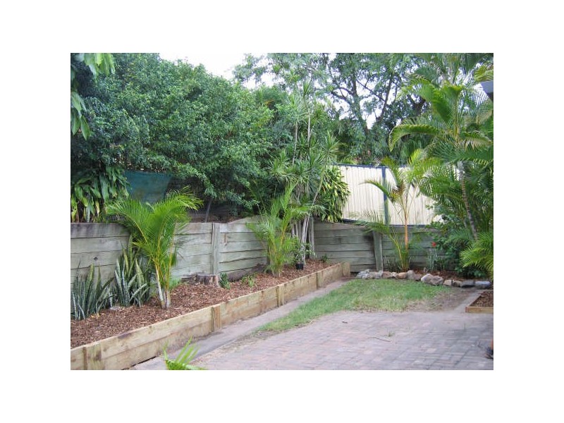 65 Jardine Drive, Springwood QLD 4127