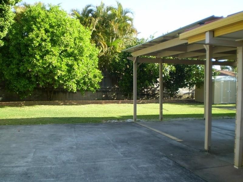 105 Chatswood Road, Daisy Hill QLD 4127