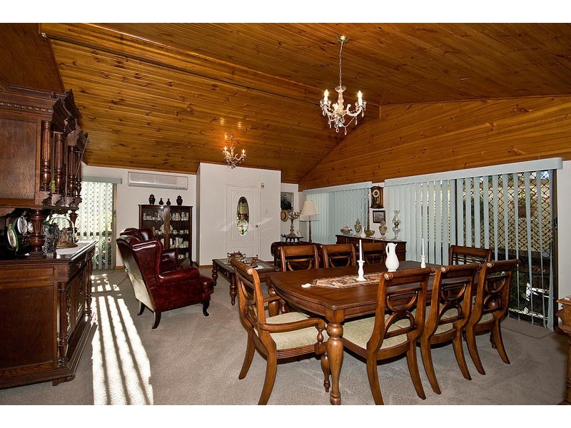 3 Jemalong Court, Springwood QLD 4127