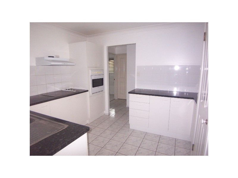 4 Kleber Place, Meadowbrook QLD 4131