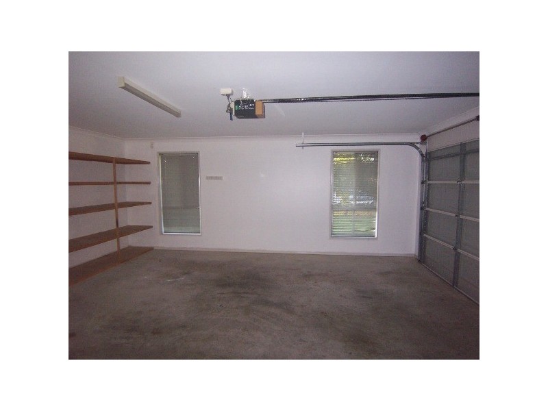 4 Kleber Place, Meadowbrook QLD 4131
