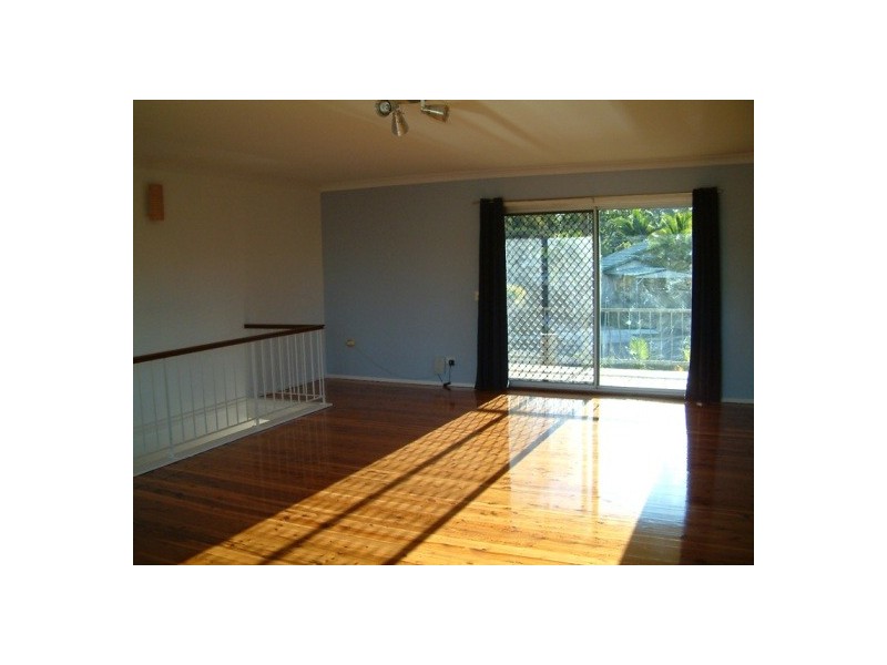 4 Oleander Street, Daisy Hill QLD 4127