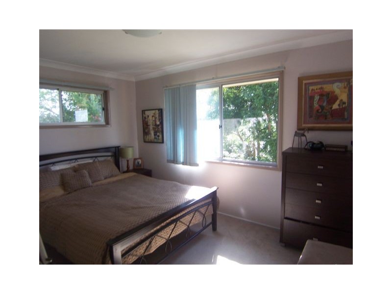 20 Drake Road, Springwood QLD 4127