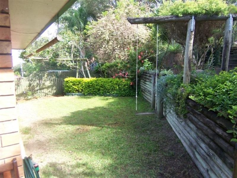 44 Deloraine Drive, Springwood QLD 4127