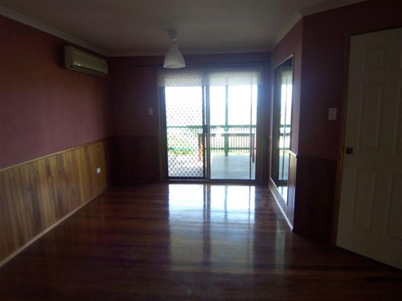 44 Deloraine Drive, Springwood QLD 4127