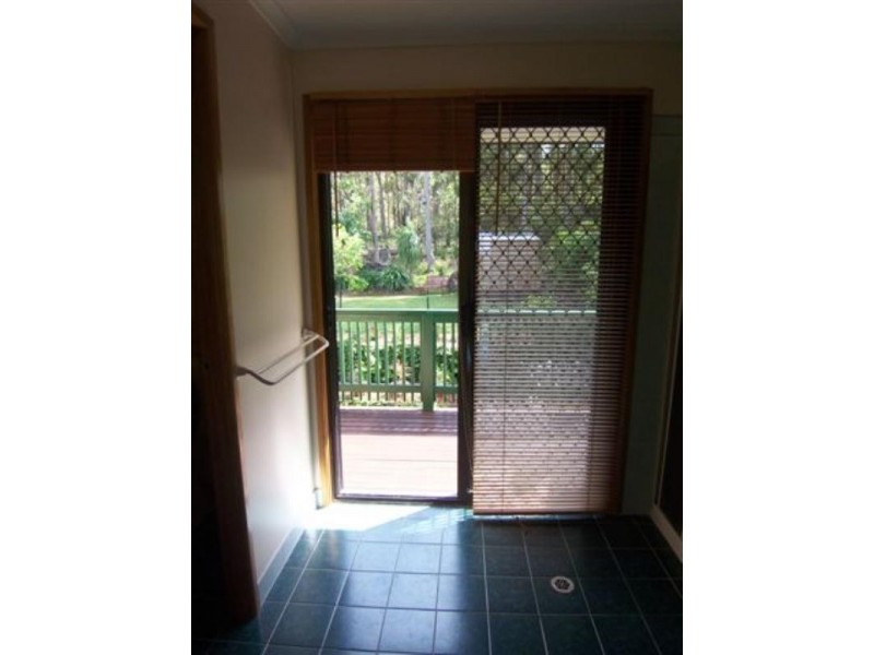 44 Deloraine Drive, Springwood QLD 4127