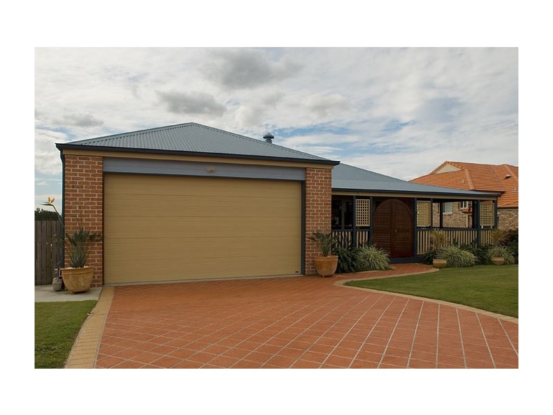 15 Sir Charles Holm Drive, Ormeau QLD 4208